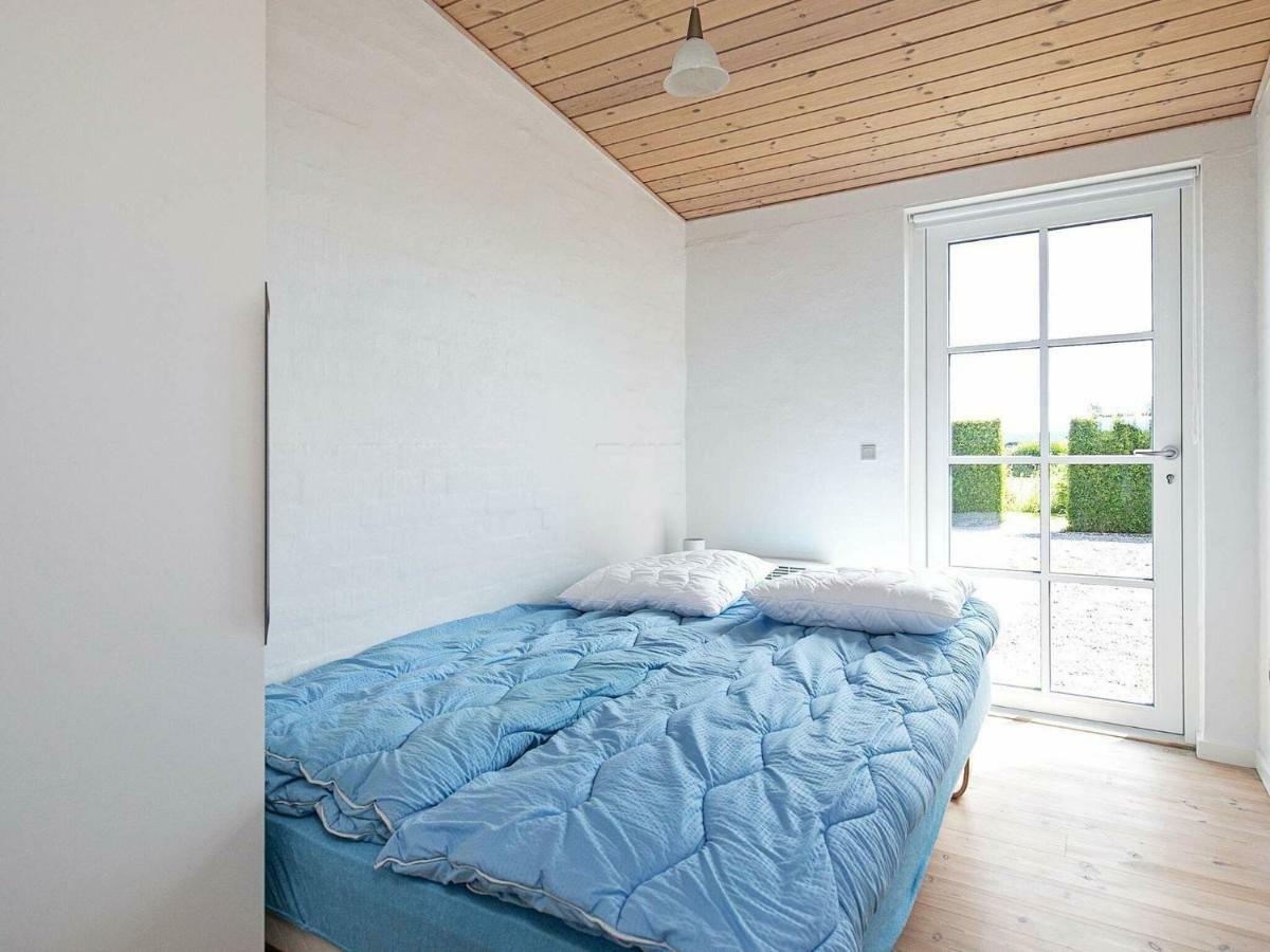 6 Person Holiday Home In Fåborg Екстериор снимка
